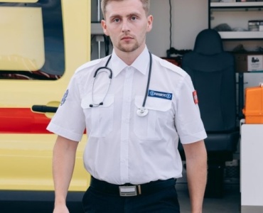 Co robić, gdy dopadnie atak dny? Pierwsze kroki do szybkiej ulgi